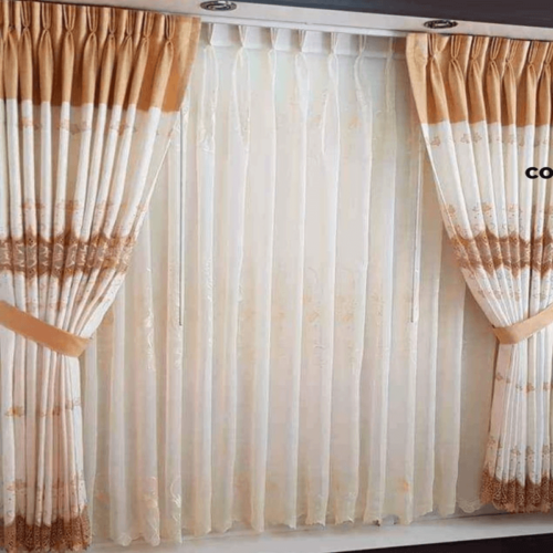 cortinas con pliegues bordada dorada para sala