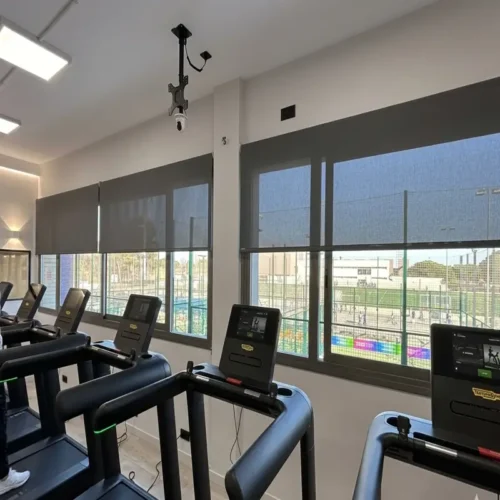 Cortinas para Gimnasios y Centros Deportivos