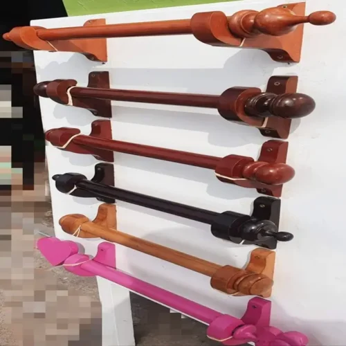 Barras y Accesorios de Madera