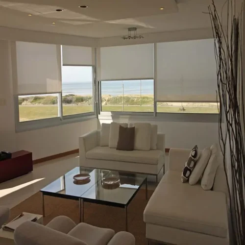 Roller Sunscreen OF 160 Navi