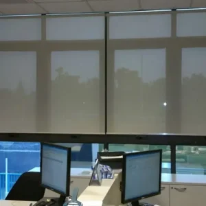 Enrrollable Sun Screen Dubai